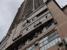 轨道房 精装修 价格可以商量 交通生活很方便