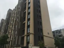 楼层位置好次新房房型方正朝南保养好