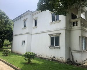 三江小区 3室2厅 南