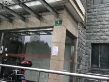 2005年小区,满五年户型方正,楼龄新,近苏州河近地铁