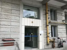 一手新房交付状态,一直空关,正看公园,小区无上户型