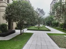 龙湖正规大两房,业主诚心出售,随时可看