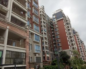 孝德湖边居住舒适,近地铁公交,出行方便