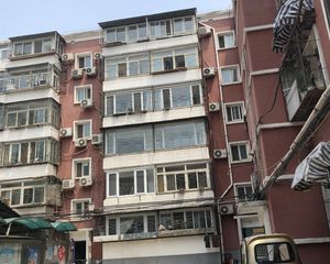大区主推月坛带电梯两居室满五年唯一