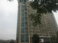 房子位置好,楼层好,采光通风不错,看房方便