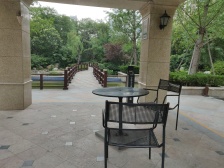 雅宝东方国际花园 中间楼层 全南两房 满五唯一