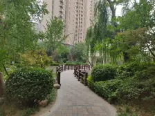 郑东新区 金水东路地铁口,精装修三房