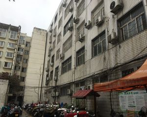 东风路地铁八号省中医上文化绿城70年产权两年前精装