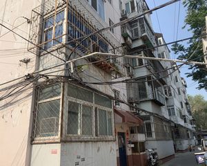 动力厂宿舍2室1厅南北