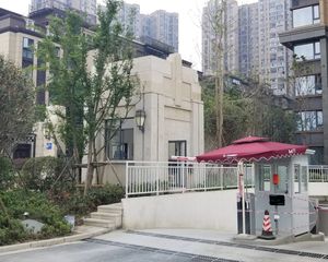 北京城建龙樾湾1室1厅南