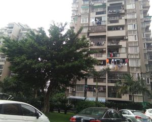 顶楼复式楼使用面积大,居住舒适,业主自住装修保养好