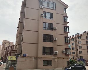 锦泉源D2区2室1厅南