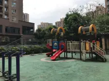 近地铁 近龙湖天街 正三房 满两年