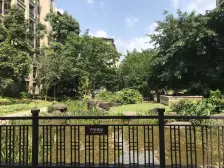 近轻轨 配套齐全 纯洋房社区精装2房 拎包入住