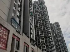 江北 轻轨环线旁 精装两室 拎包可入住