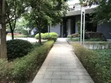 南湖双轻轨 精装大两房 拎包入住 诚心出售