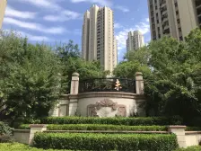 万达广场 未名山头排 位置,一梯一户 采光好