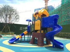 四季花城万科,诚意出售,毛坯端头别墅