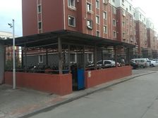 车位充足,通行方便,南北通透,购物方便。