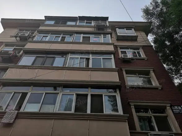 山西路100号