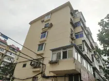 十中对过+周乐街两室精装修中间楼层+环境好