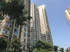 精装修洋房 住家舒适 交通方便