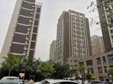 金二环 郑大一附院旁 一楼带院子双气