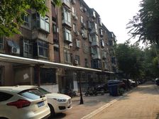 裕东小区一居室四楼采光好视野开阔
