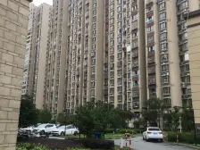 两房朝南 全新毛坯 随时看房