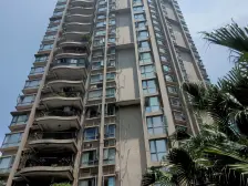 经开区 骏逸天下三房176万