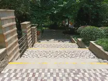 带车位精装大两居 视野宽阔 采光充足 品质小区 小高层
