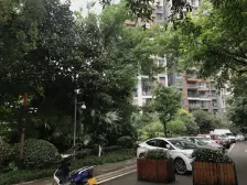 新上房源 户型方正采光好 业主诚心出售 精装两室