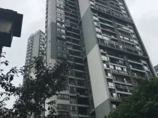 汽博中心 奥林匹克花园五期四房133万