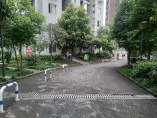 巴国锦苑 1室1厅 南 北