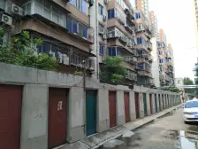 步梯二楼,户型好,通透两房,公摊小,诚心出售