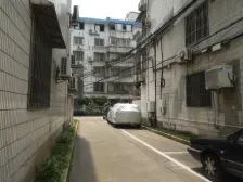 地铁口0距离,中间楼层,业主整租,看房随时