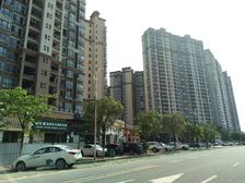 新世纪领居精装单间家电齐全,可拎包入住