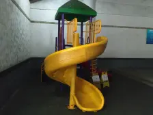 云满庭D区 住家大三房,朝向好,诚心出售,看房随时