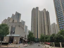 清水毛坯,楼层高,采光全天,双阳台,不靠现代大道