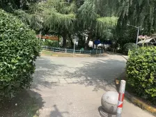 小区中心位置,主卧朝南,非底楼房,开放式厨房