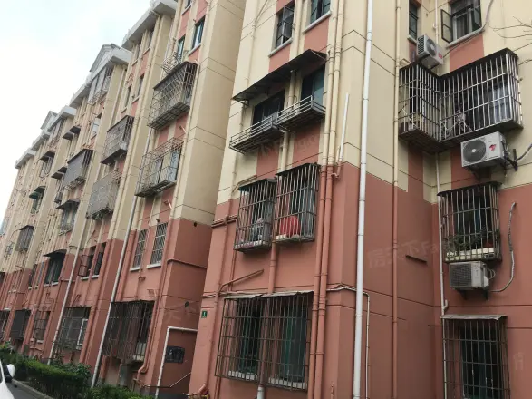 由由一村