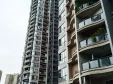 南开旁,装修3房,小区安静舒适,房子宽敞明亮