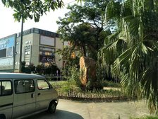 沃尔玛商圈 1号线旁 精装诚心售