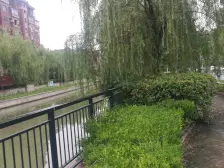 沿河联排别墅,近14号线临洮路站,精装修,地下双车位