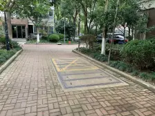 复式房,带飘窗,双阳台,品质小区,精装修,24小时管家服务,可接受置换