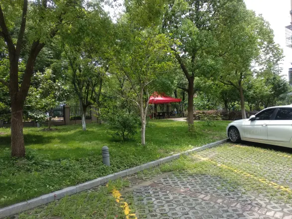 贝越河滨雅筑