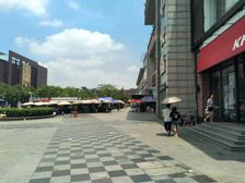 大岭山镇中 精装四房 诚心出售 看房方便