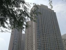 会展商圈,封闭管理,24小时安保,园林绿化,品质物业