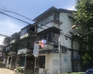 房东诚心出售,精装修,采光好,出行方便