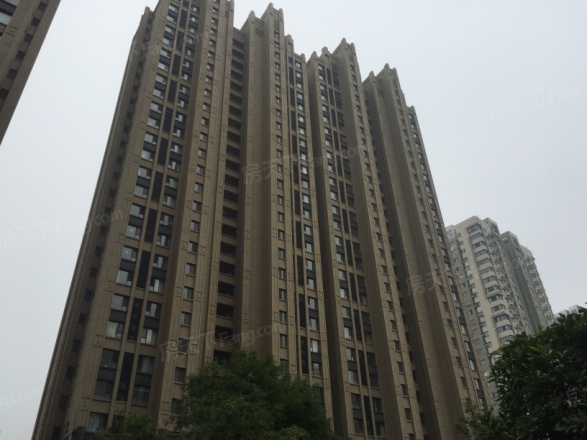 绿地新里卢浮公馆